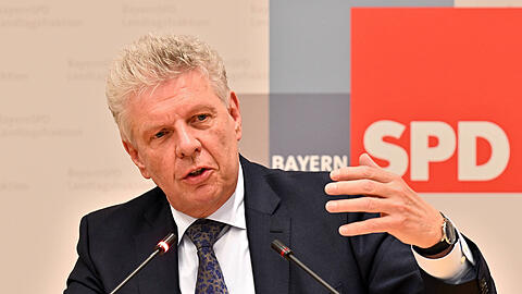 Münchens Oberbürgermeister Dieter Reiter versteht seine SPD als Partei der Mitte. Führt die Abgrenzung zur CSU und den Grünen zum Erfolg? (Archivbild)