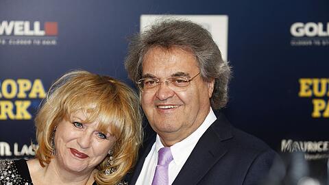 Lieben sich seit über 16 Jahren: Helmut Markwort und Patricia Riekel sind das Power-Paar der Münchner Medien-Welt.