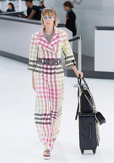 Chanel präsentiert seine neueste Kollektion in Paris