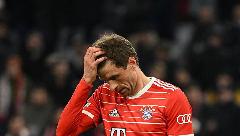 Münchens Thomas Müller reagiert.