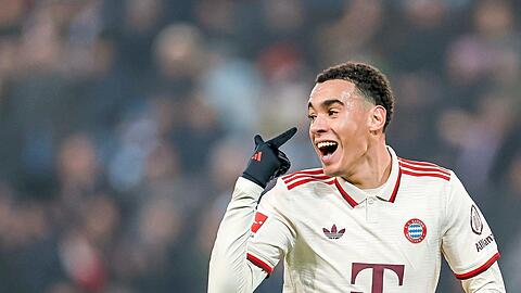Meisterschale, ich habe dich schon im Visier: Jamal Musiala ist in bestechender Form und bringt den FC Bayern früh in der Saison auf Titelkurs - auch, weil die Konkurrenz regelmäßig patzt.