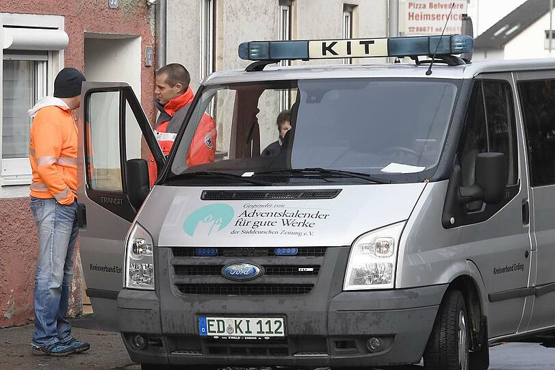 Die junge Frau wurde von der Hinterachse des Lkw erfasst und überrollt.