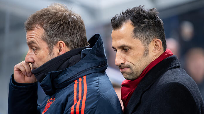 Nicht immer einer Meinung: Bayerns Trainer Hansi Flick und Sportdirektor Hasan Salihamidzic. (Archivbild)