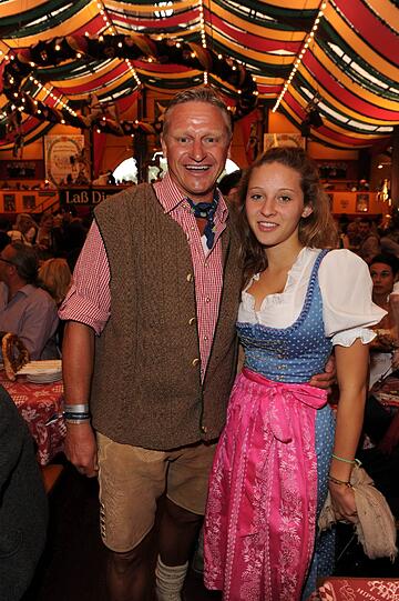 Stefan Blöcher mit seiner feschen Tochter.