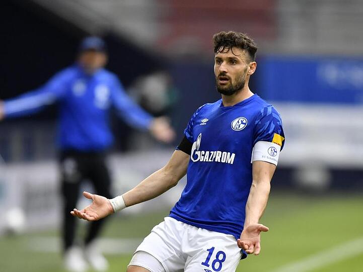 Der Schalker Daniel Caligiuri soll vor einem Wechsel zum FC Augsburg stehen.
