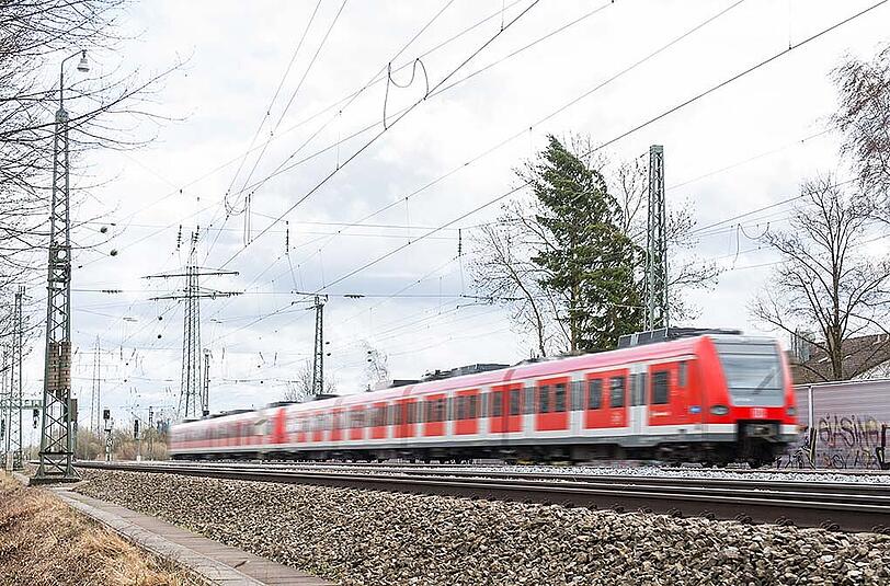 Bei Verspätungen sollen die S-Bahnen künftig einzelne Haltestellen an den Außenästen auslassen.