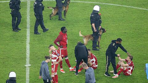 Fortunas große Aufstiegsparty, die nach dem deutlichen 3:0-Hinspielerfolg schon geplant war, fällt aus.