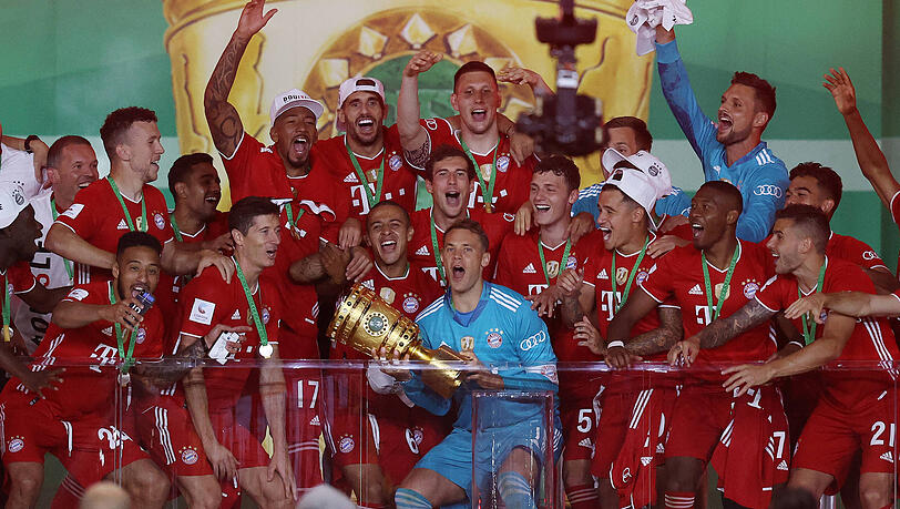 Lang ist es her, dass der FC Bayern in Berlin den DFB-Pokal gewann. 2020 sicherte sich die damalige Mannschaft von Hansi Flick zuletzt das Objekt der Begierde. Lang ist es her, dass der FC Bayern in Berlin den DFB-Pokal gewann. 2020 sicherte sich die damalige Mannschaft von Hansi Flick zuletzt das Objekt der Begierde.