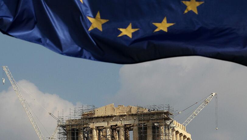 Die neue Woche beginnt daher mit alten Fragen: Hält sich das griechische Links-Rechtsbündnis von Ministerpräsident Alexis Tsipras an die Abmachungen?