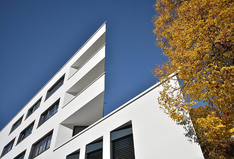 Ligsalzstraße 39: Bauherr: Heiner Schlune, München, Architekten: Hendrik Sokolis (Büro Schlune), München, Besonderheit: spitz zulaufendes Grundstück