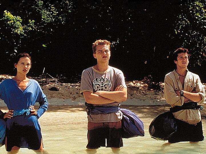 Leonardo DiCaprio findet sich mit seinen Freunden im vermeintlichen Paradies wieder