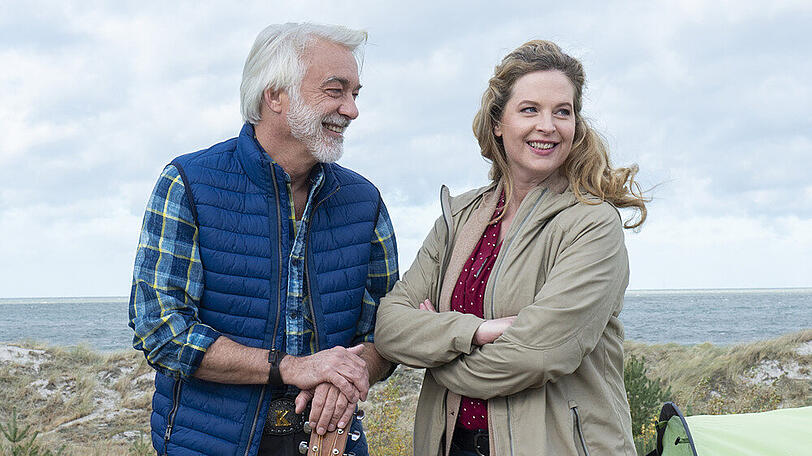 "Camping mit Herz": Kalle (Christoph M. Ohrt) und Desiree (Diana Amft) sind sich sympathisch.