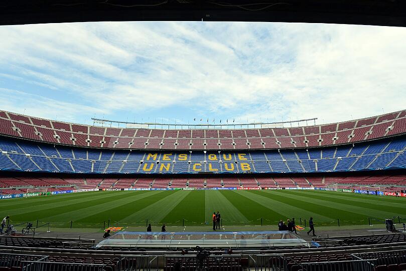 Innenansicht des Camp Nou in Barcelana.