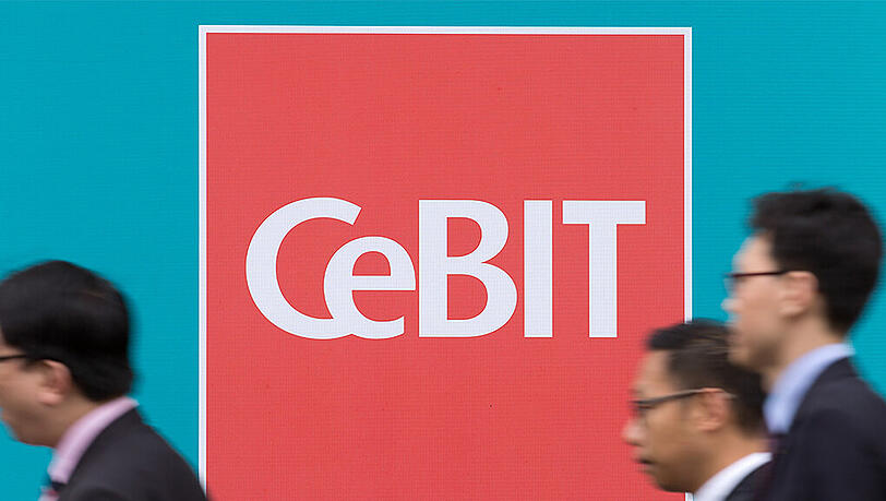 Neben Enthüllungsjournalist Glenn Greenwald soll auch der reichste Mann Asiens, Alibaba-Gründer Jack Ma, Gast auf der Cebit-Messe sein. Neben Enthüllungsjournalist Glenn Greenwald soll auch der reichste Mann Asiens, Alibaba-Gründer Jack Ma, Gast auf der Cebit-Messe sein.