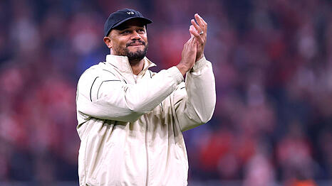 Vincent Kompany wird das Hinspiel bei PSG aufgrund einer Gelbsperre verpassen.