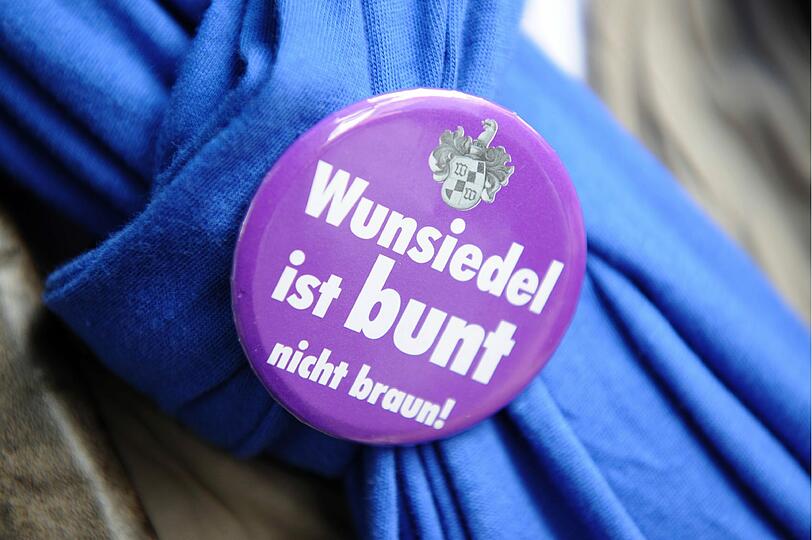 Die Stadt Wunsiedel stämmt sich gegen die rechte Szene: Ein Gedenkveranstaltung von Neonazis zu Ehren von Hitler-Stellvertreter Rudoph Heß wurde nun verboten.