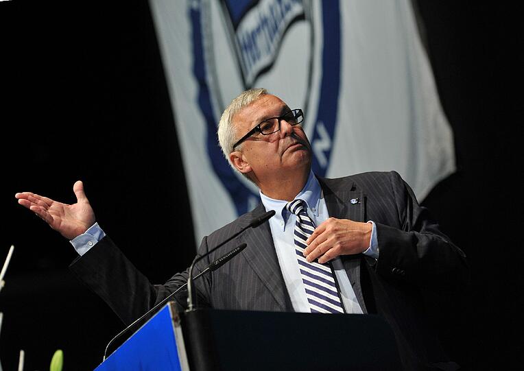 Stellte sich im Verlauf der Mitgliederversammlung zur Wiederwahl: der umstrittene Hertha-Präsident Präsident Werner Gegenbauer.