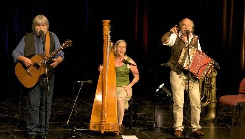 Trio infernale (v. l.): Sepp Raith, Konstanze Kraus und Otto Göttler. Trio infernale (v. l.): Sepp Raith, Konstanze Kraus und Otto Göttler.