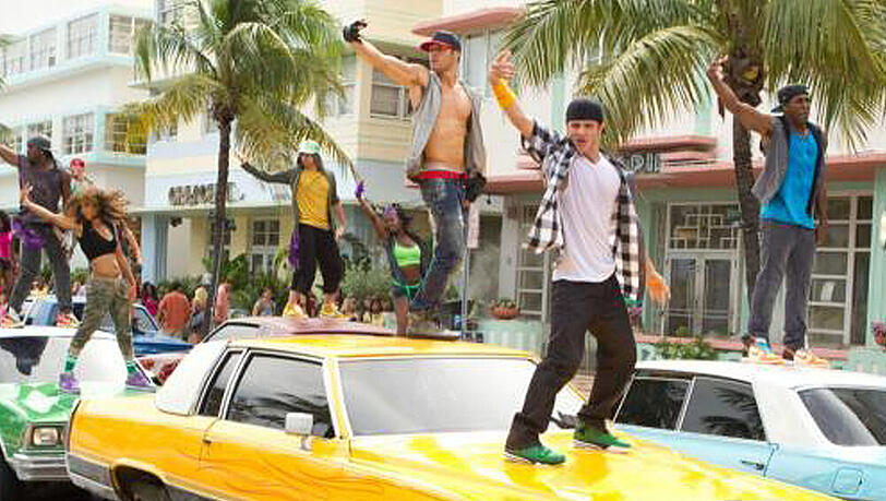 "Step Up: Miami Heat": "The Mob" ist eine geheime Streetdancer-Truppe, die in Miami mit ihren perfekten Flashmobs die Behörden verstört "Step Up: Miami Heat": "The Mob" ist eine geheime Streetdancer-Truppe, die in Miami mit ihren perfekten Flashmobs die Behörden verstört