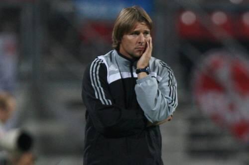 Favoritenrolle für Freiburg: Club-Trainer Michael Oenning.