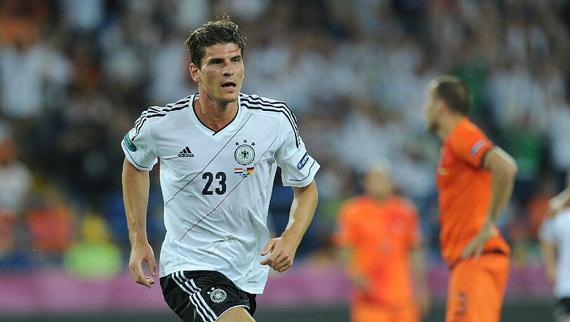 Doppelpack gegen Holland: Mario Gomez. Doppelpack gegen Holland: Mario Gomez.