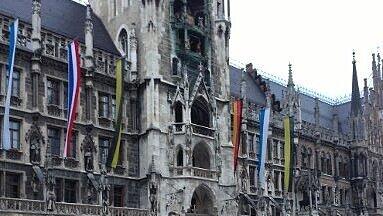 Bayern-Fans auf dem Marienplatz.