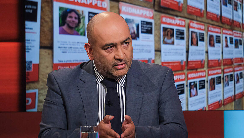 Der Grünen-Vorsitzende Omid Nouripour geriet unter Druck, nachdem die Katar-Geschäfte der Bundesregierung thematisiert wurden. Der Grünen-Vorsitzende Omid Nouripour geriet unter Druck, nachdem die Katar-Geschäfte der Bundesregierung thematisiert wurden.