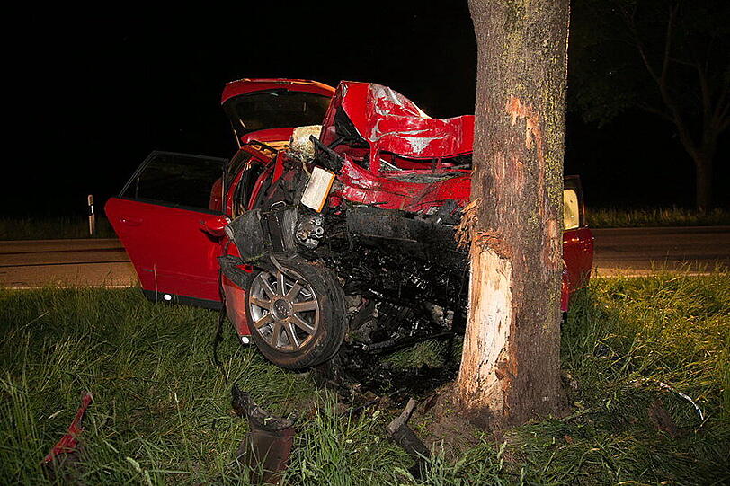 Weitere Bilder von der Unfallstelle.