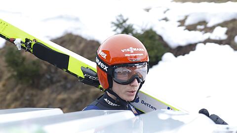 Auch sportlich hätte es für Karl Geiger bisher besser laufen können.