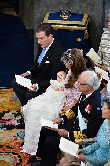 Sehen Sie hier weitere Bilder von der Taufe von Prinzessin Leonore.