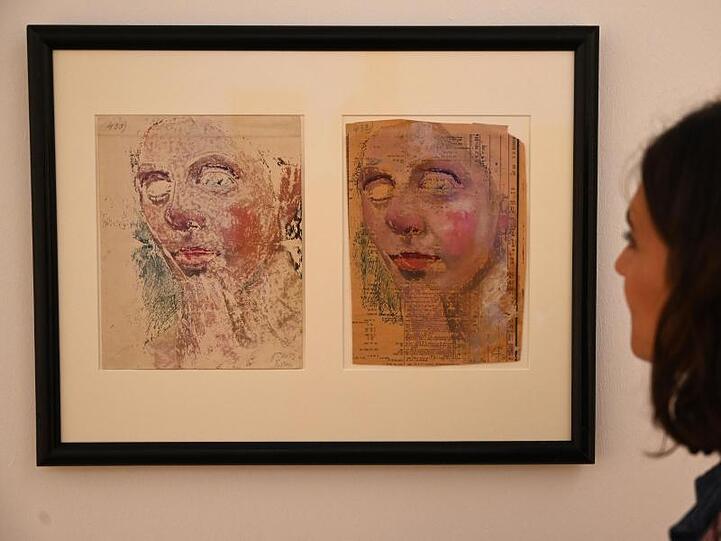 Erstmals werden rund 50 der insgesamt über 60 Selbstbildnisse von Paula Modersohn-Becker gezeigt.
