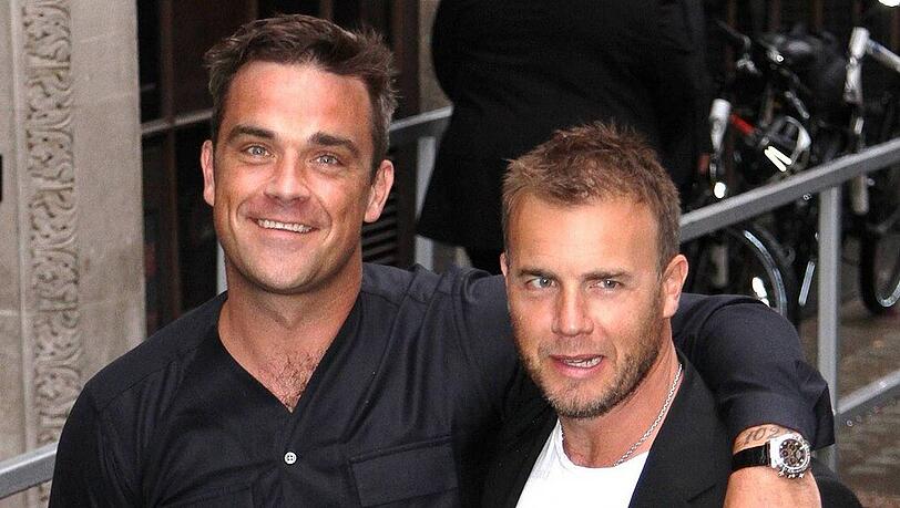 Exakt zehn Jahre ist dieses Bild von Robbie Williams (l.) und Gary Barlow nun schon alt - genau wie ihr gemeinsamer Song "Shame". Exakt zehn Jahre ist dieses Bild von Robbie Williams (l.) und Gary Barlow nun schon alt - genau wie ihr gemeinsamer Song "Shame".