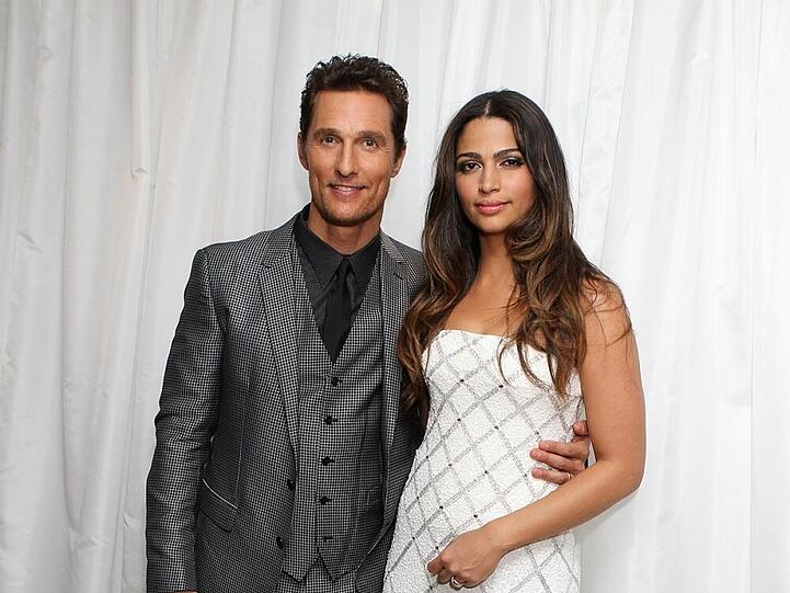 Matthew McConaughey mit Frau Camila Alves bei der Premiere von "Dallas Buyers Club" in London