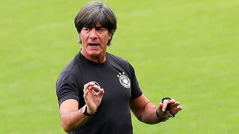 "Meine Enttäuschung ist nach wie vor riesig. Aber ich möchte nun auch mit ganzem Einsatz den Neuaufbau gestalten", sagt Joachim Löw.