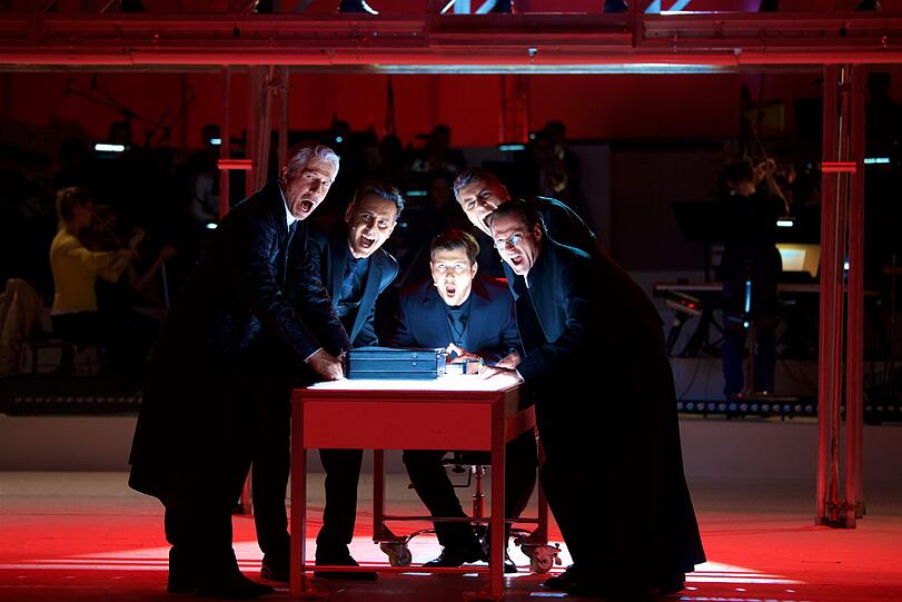 Die Gegenspieler: Frank Berg (Priester), Juan Carlos Falcón (Annas), Levente Páll (Kaiphas), Holger Ohlmann (Priester), Dirk Lüdemann (Priester).