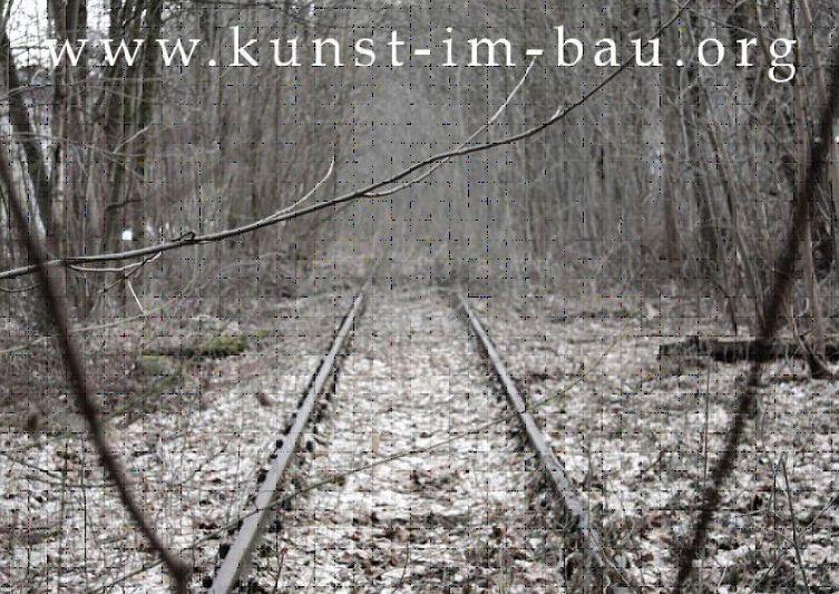Noch bis zum 9. März gibt es Kunst in den ehemaligen Betriebswerkstätten der Isartalbahn. Außerdem eine große Finissage.