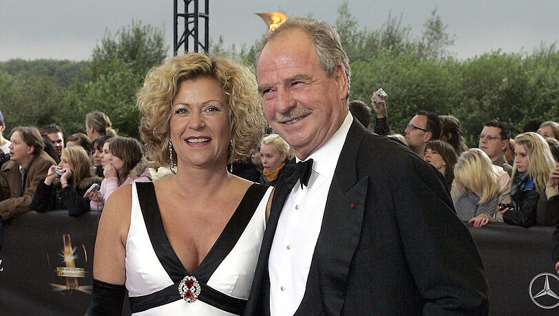 20 Jahre sind sie ein Paar gewesen: Gaby und Friedrich von Thun trennen sich 2009. 20 Jahre sind sie ein Paar gewesen: Gaby und Friedrich von Thun trennen sich 2009.