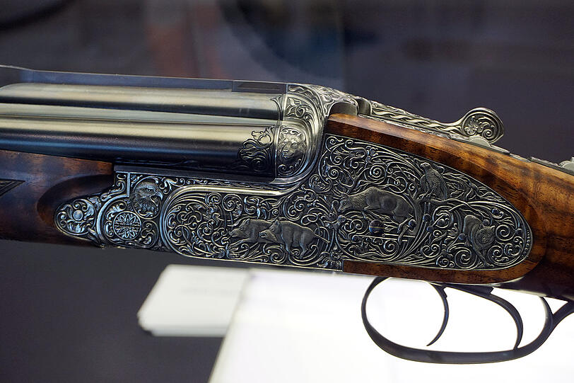 Der österreichische Jagdwaffen-Hersteller Fanzoj steht auf der IWA wie kaum ein anderes Unternehmen für die Kunst im Waffen-Handwerk.