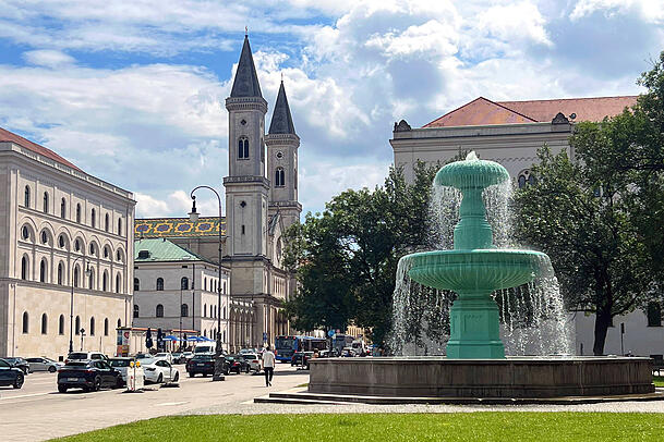 Diesen Anblick kennt wohl jeder Münchner – doch wie sieht es unter den Brunnen aus? Diesen Anblick kennt wohl jeder Münchner – doch wie sieht es unter den Brunnen aus?
