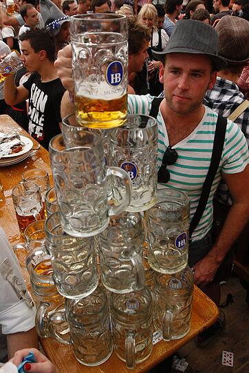 So schön war die Wiesn - Die AZ hat die schönsten Bilder vom Oktoberfest 2011 für Sie zusammengestellt - zum Durchklicken und Erinnern!