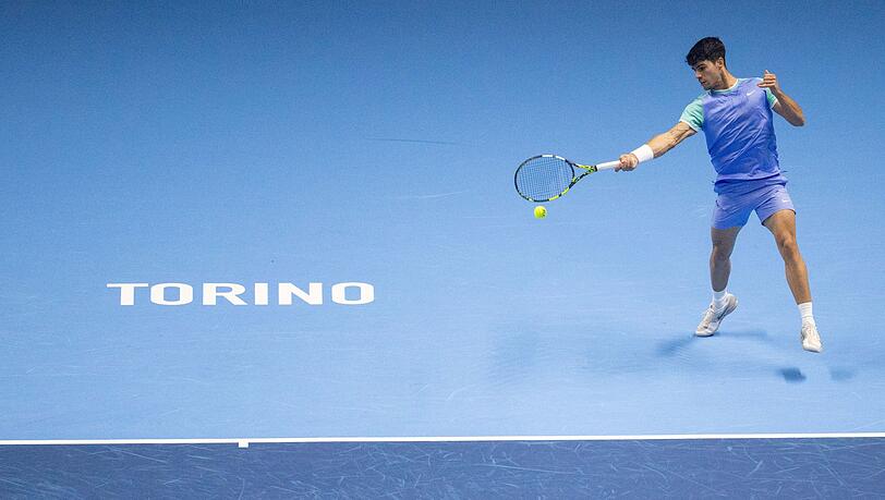 Der Spanier Carlos Alcaraz hat seinen Start in die ATP Finals verpatzt.