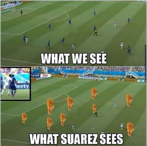 Luis Suarez sieht was zum Essen.