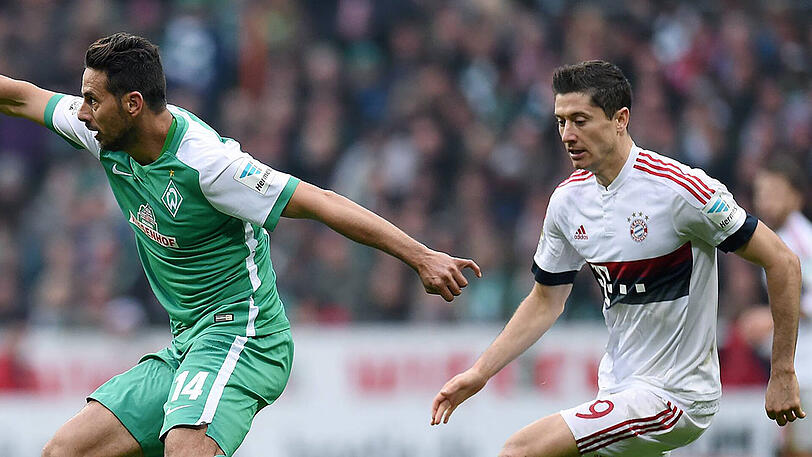 Claudio Pizarro führt noch die Torjägerliste der ausländischen Spieler an.