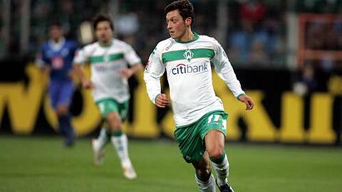 Erstmals für die Nationalmannschaft nominiert: Mesut Özil von Werder Bremen.