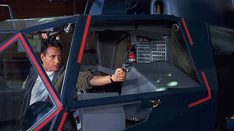 Officer Frank Murphy (Roy Scheider) kommt einer brisanten Verschw&ouml;rung auf die Schliche.