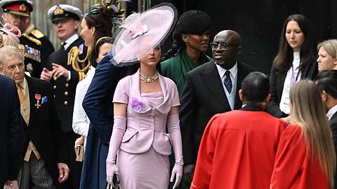 US-Sängerin Katy Perry beim Betreten der Westminster Abbey in London.