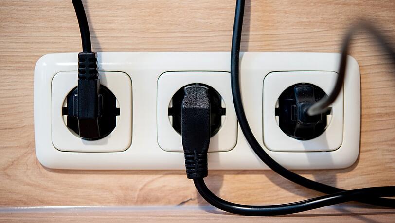 CDU, CSU und SPD haben im Koalitionsvertrag angekündigt, die Stromsteuer für alle zu senken. (Symbolbild)