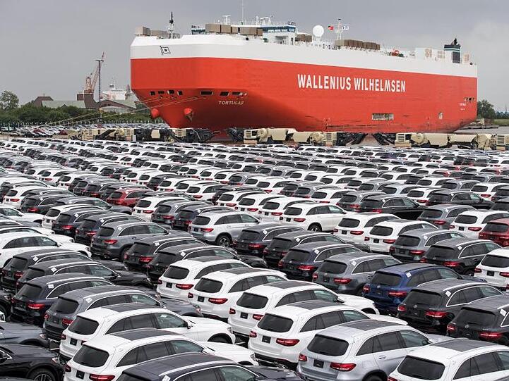 Besonders die Automobilindustrie ist nach wie vor einer von Deutschlands Export-Motoren. Trotzdem wuchs die Bilanz 2019 nicht so stark wie in den Jahren zuvor. (Symbolbild)