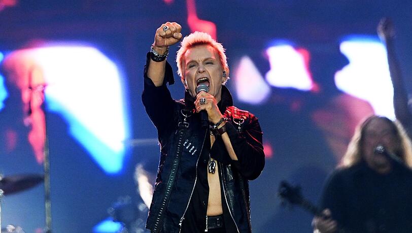 Billy Idol live am 27. Juni 2025 bei seinem Konzert auf dem Königsplatz. Billy Idol live am 27. Juni 2025 bei seinem Konzert auf dem Königsplatz.