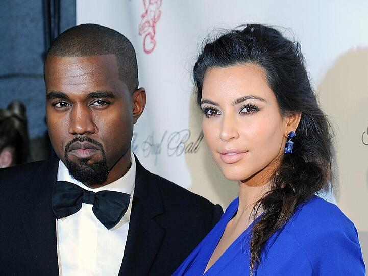 Kanye West und Kim Kardashian besuchten am Wochenende die Beerdigung von Kanyes Großvater